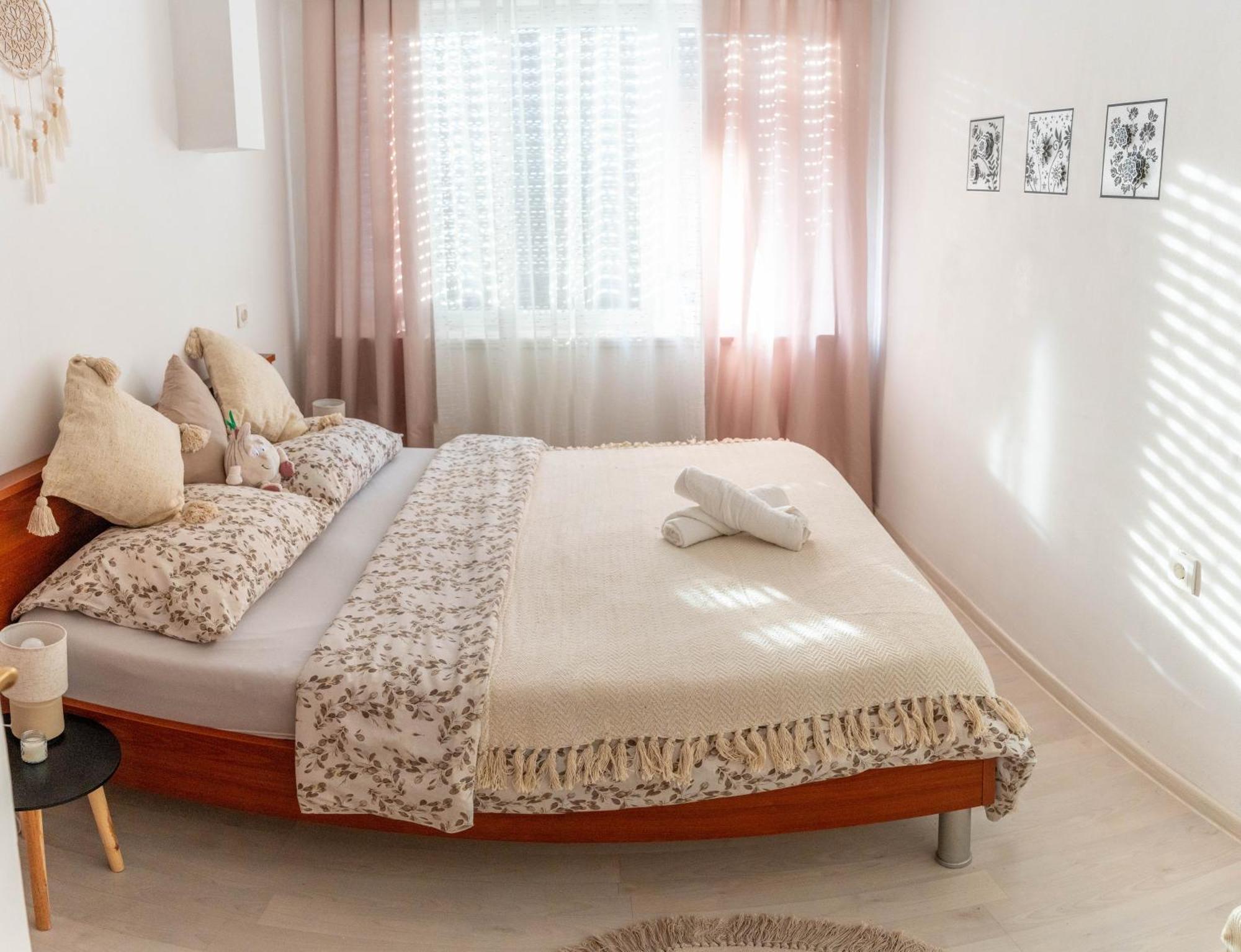 קנין Apartman Lili מראה חיצוני תמונה