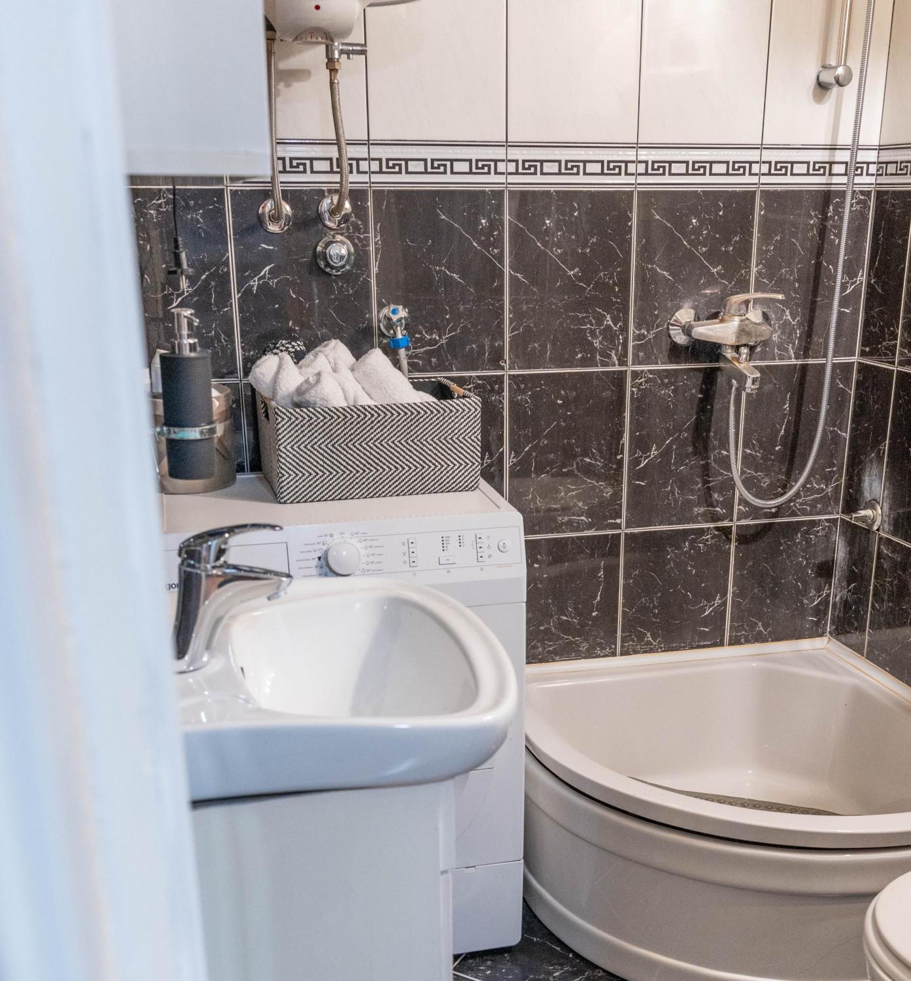 קנין Apartman Lili מראה חיצוני תמונה